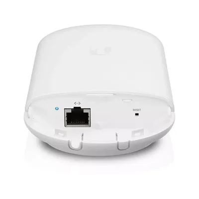 ubiquiti-nanostation-5ac-loco-3.webp