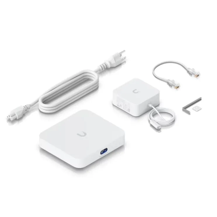 ubiquiti-ucg-max-unifi-network-control-and-security-gateway5.webp